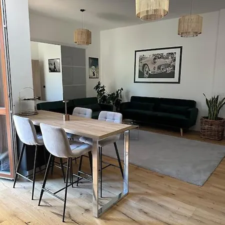 16 Apartmán